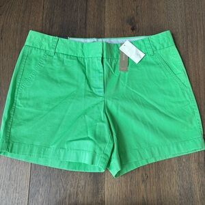 J.CREW Classic Chino Short 5" Women's 10 Green Flat Front Mid-Rise Cotton Pocket